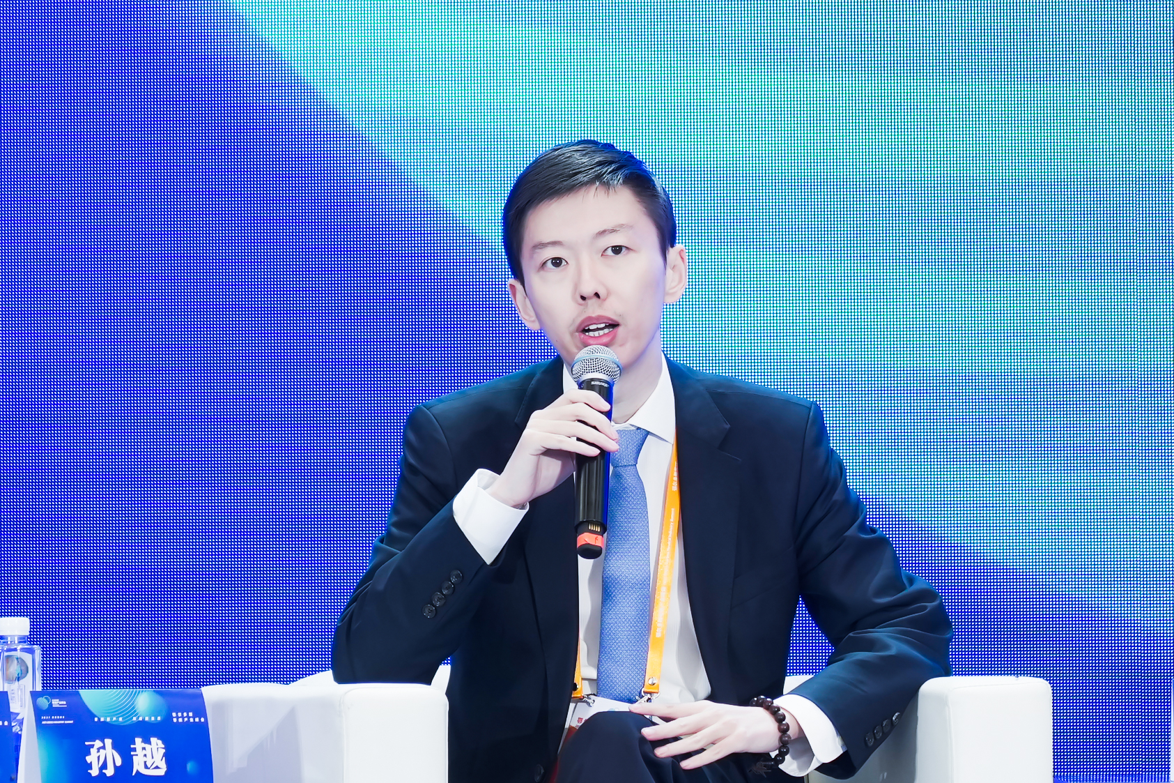 MaVie—78.拍幼时和长大的对比照 MaVie—78.拍幼时和长大的对比照